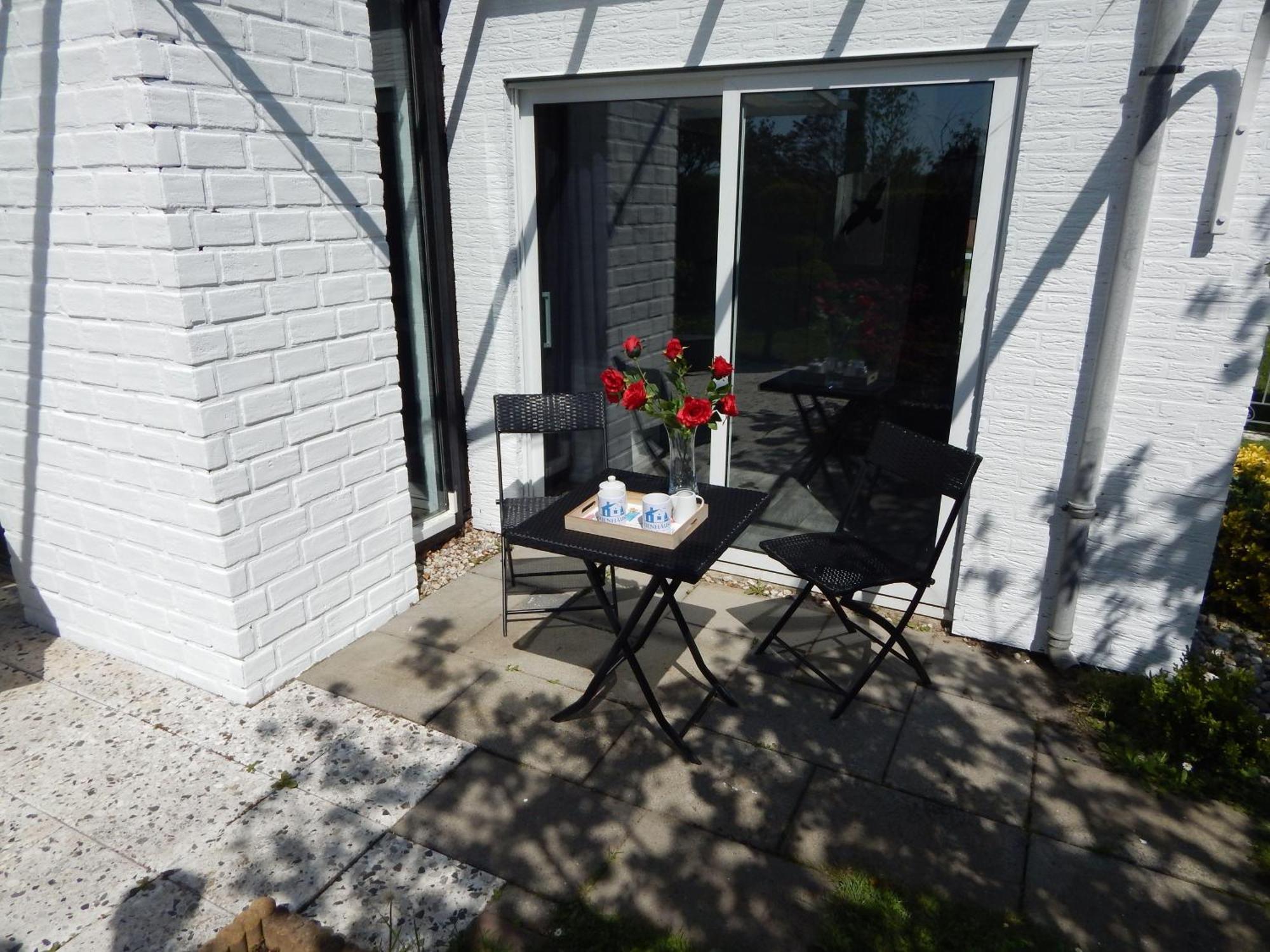 Wunderschoenes-Freistehendes-Ferienhaus-An-Der-See-Sauna-Strand-Yachthafen-Wlan Bruinisse Luaran gambar